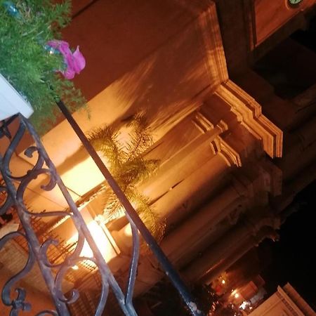 La Casa In Piazza Hotel Terrasini Exterior photo