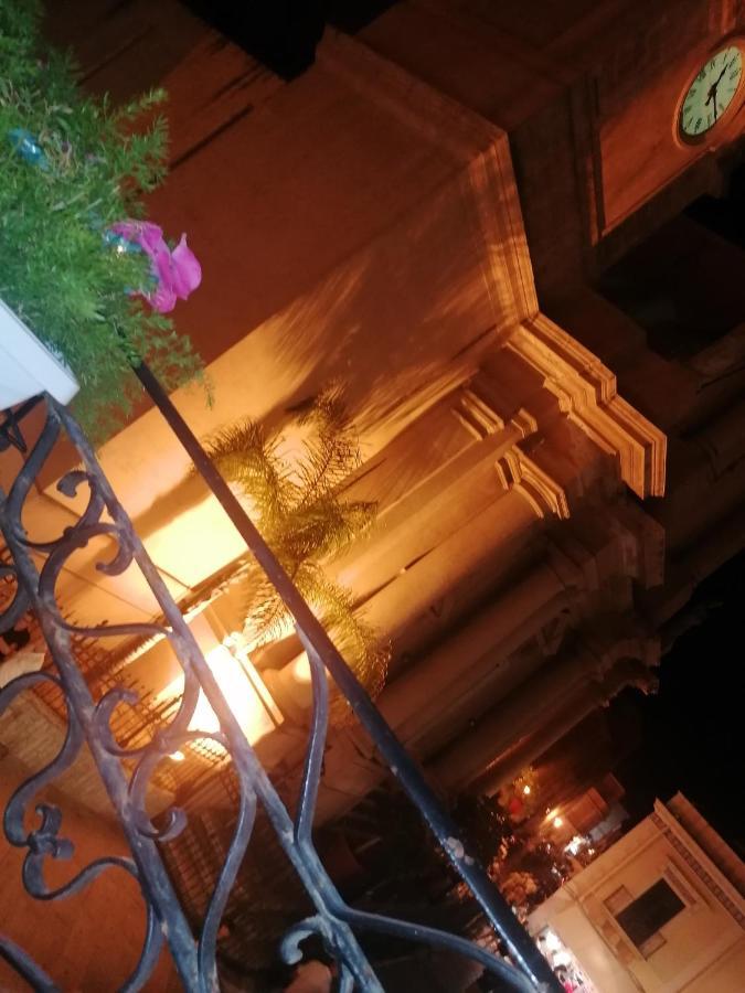 La Casa In Piazza Hotel Terrasini Exterior photo